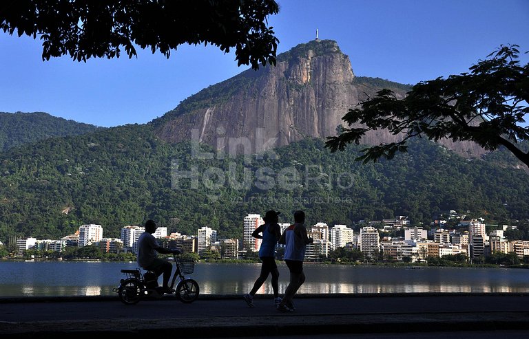 MOUNTAIN VIEW APART-HOTEL 1-BDR LB1-0011