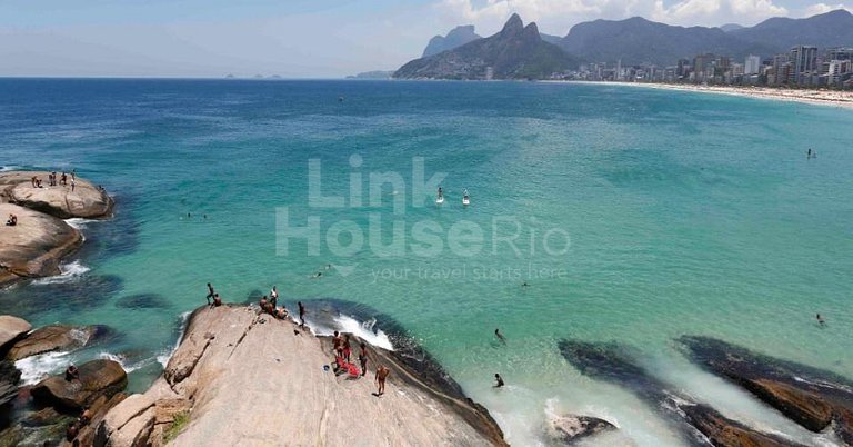 LinkHouse Arpoador Beach Life