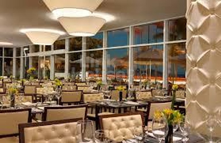 LinkHouse Barra Beachfront Resort