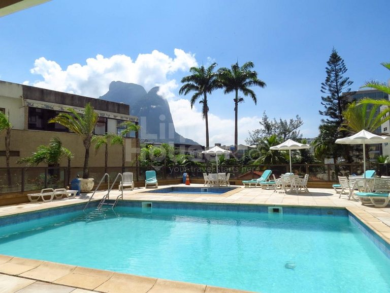 LinkHouse Barra Beachfront Flats & Penthouse
