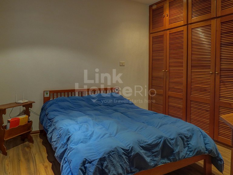 LinkHouse - THE SEA VIEW YOU'VE DREAMED MORE THE CHARM OF TH