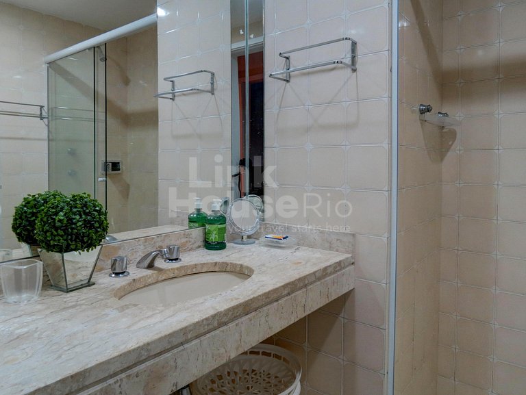 Apart Hotel Barra Leme com Muito Conforto no Melhor Ponto da