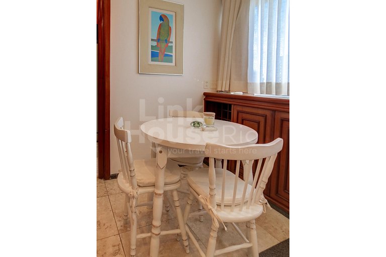 MOUNTAIN VIEW APART-HOTEL 1-BDR LB1-0011