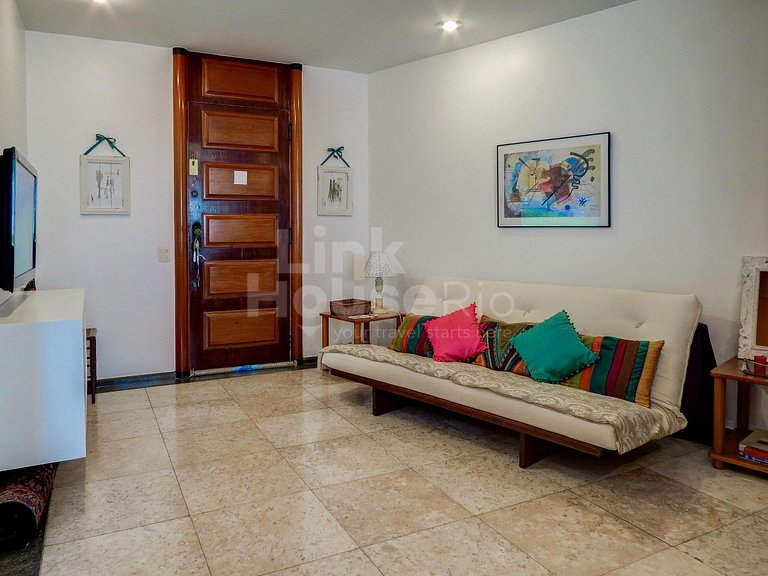 MOUNTAIN VIEW APART-HOTEL 1-BDR LB1-0011