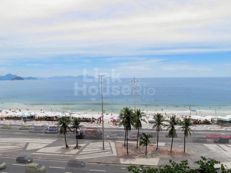 Maravilhosa Vista Mar e Muito Conforto em Copacabana C11-006