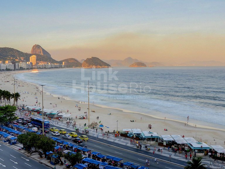 Vista Mar Incrível e Muito Conforto em Copacabana C11-001*