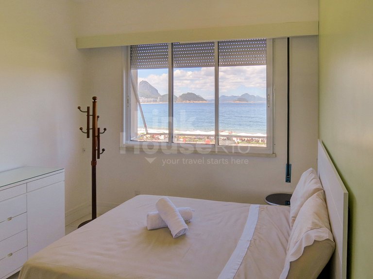 Maravilloso apartamento Frente Mar en Copacabana C1-0025