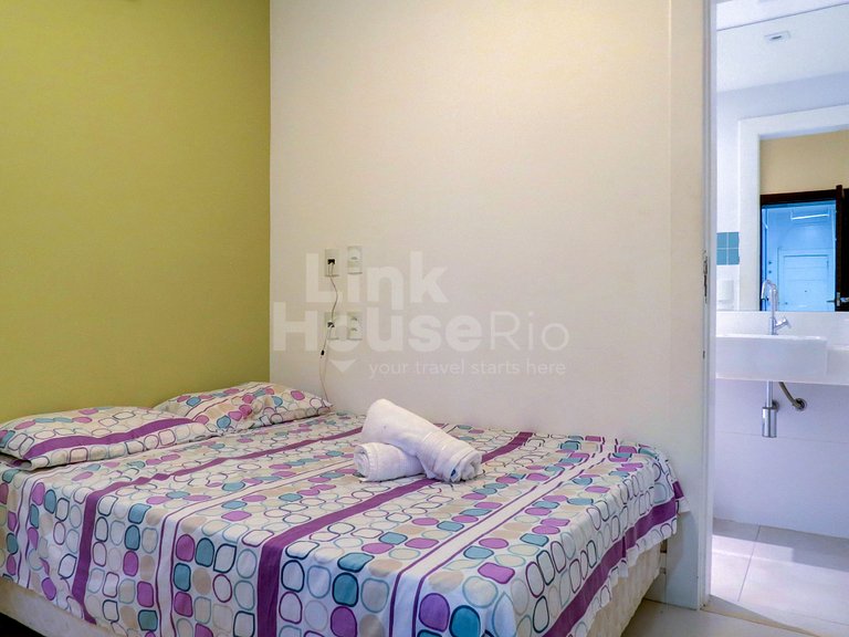 Linkhouse - WONDERFUL SEA FRONT APARTMENT COPACABANA #C1-002