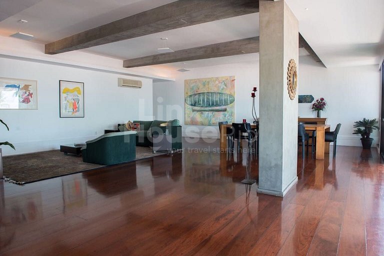 LinkHouse - YOUR BEACH FRONT HOME W/ BALCONY #B1-0023