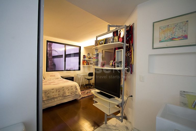 LinkHouse - SUA CASA DESCOLADA COM VARANDÃO EM FRENTE AO MAR