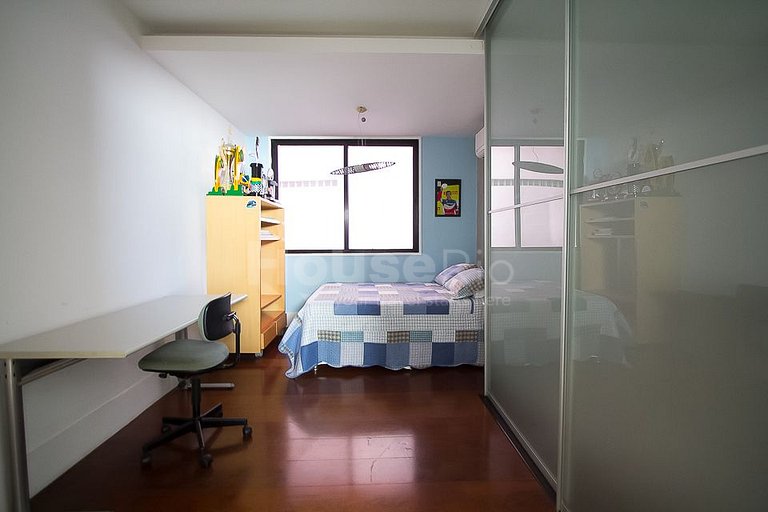 LinkHouse - SUA CASA DESCOLADA COM VARANDÃO EM FRENTE AO MAR