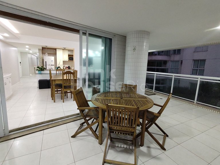 APART HOTEL LANAI, FRONTAL MAR NO MELHOR PONTO DA BARRA B2-0