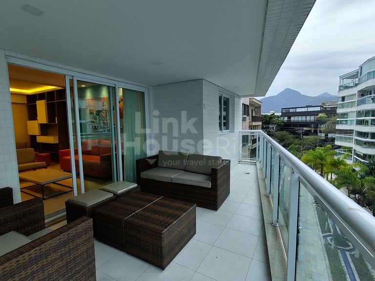 Lanai Apart Hotel, Flat Moderno com Vista Mar no Posto 2 da