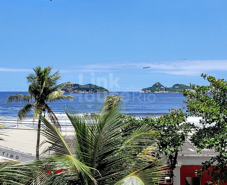 Sua Casa Frente ao Mar e com Varandão no Melhor Ponto da Bar