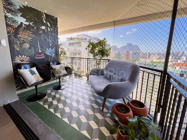 Maravilhosa Cobertura com Vista Panorâmica, Piscina e varand