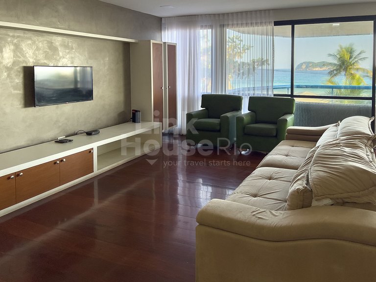 Sua Casa Frente ao Mar e com Varandão no Melhor Ponto da Bar