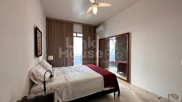 Apartamento Espaçoso a 1 quadra da praia B2-001