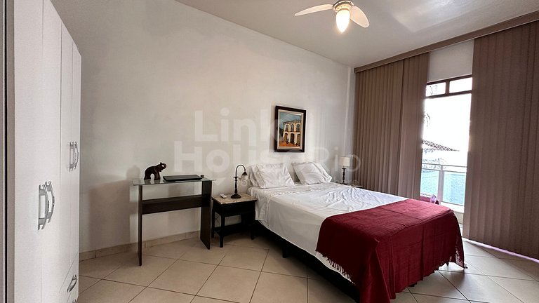 Apartamento Espaçoso a 1 quadra da praia B2-001