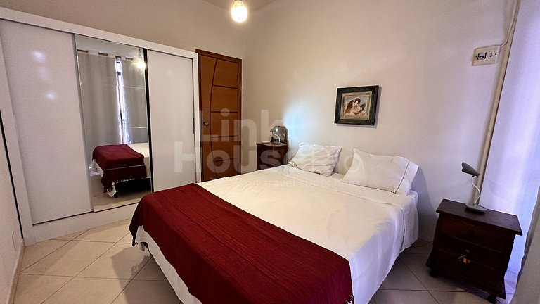 Apartamento Espaçoso a 1 quadra da praia B2-001