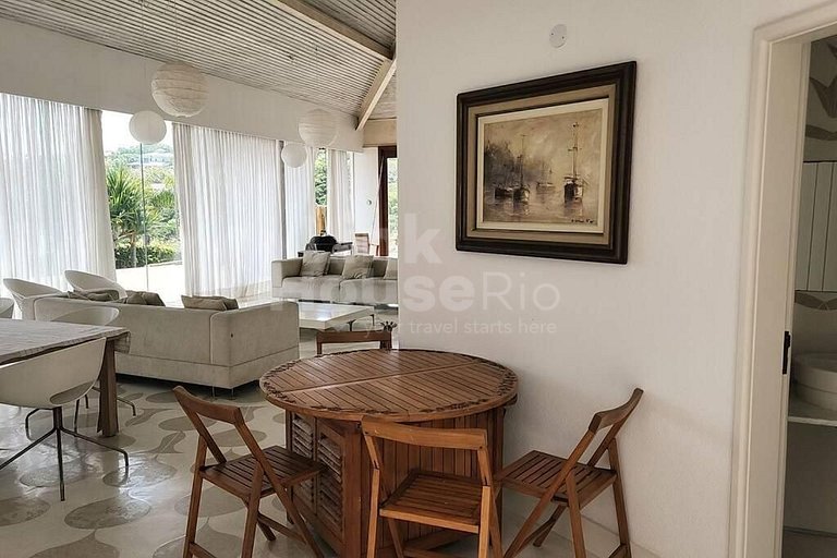 Casa com vista panoramica da Praia da Ferradura