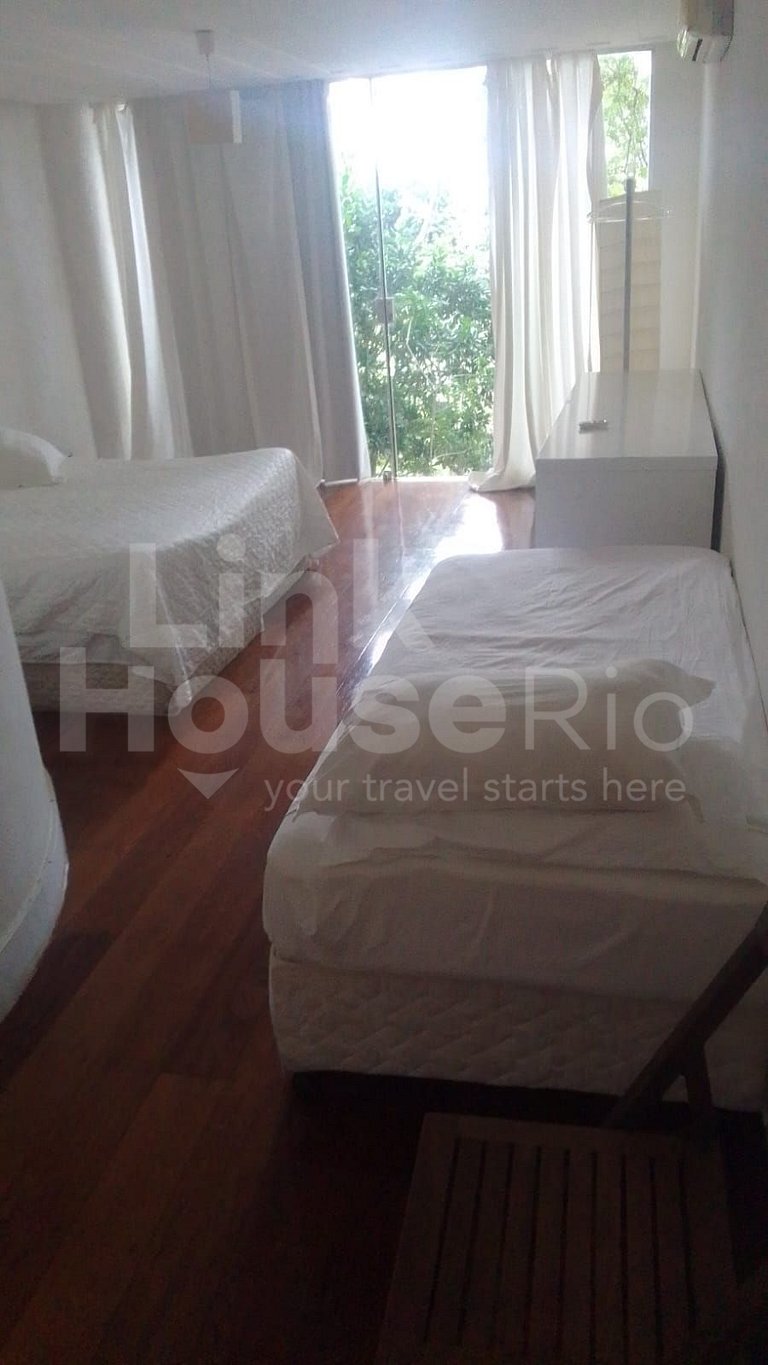 Casa com vista panoramica da Praia da Ferradura