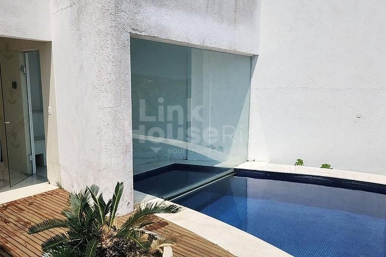 Casa com vista panoramica da Praia da Ferradura