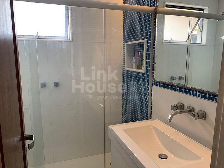 Cobertura Duplex com piscina e Vista Mar B11-0018